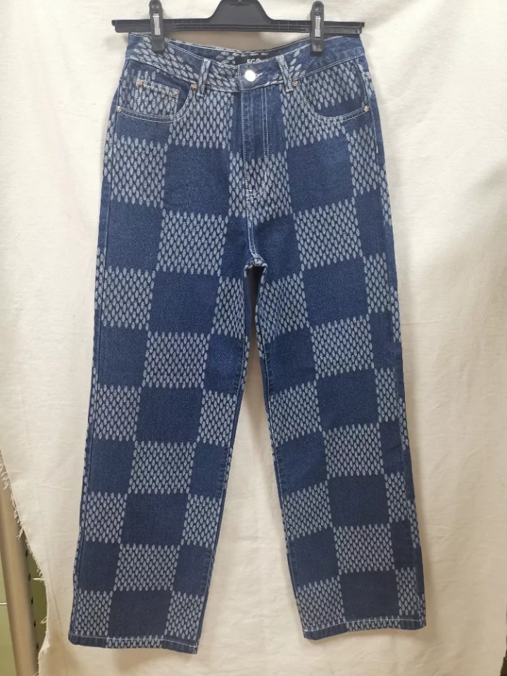 DY010 (86)
