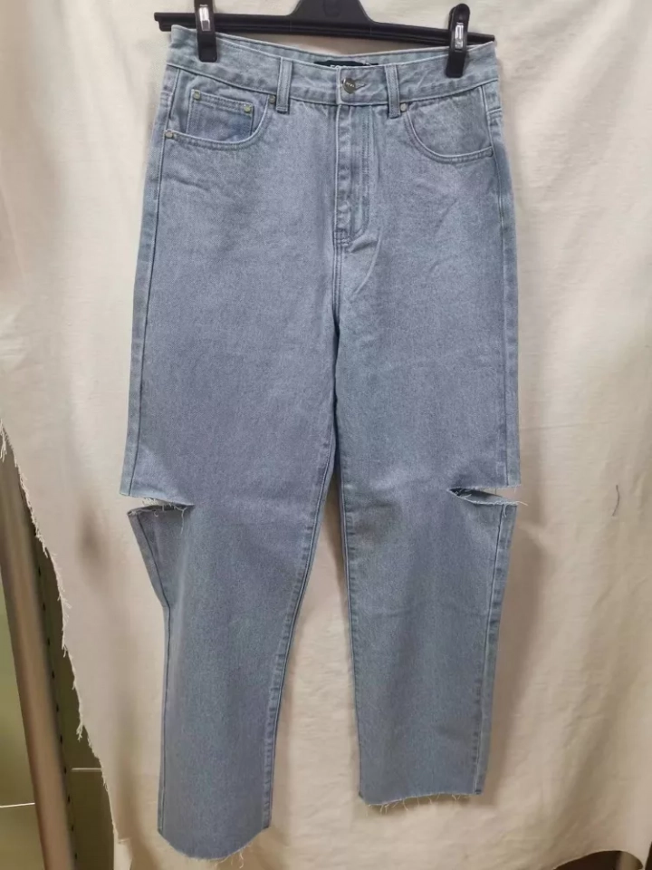 DY010 (95)